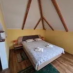Kazka Lisu Vendégház Skhidnytsia