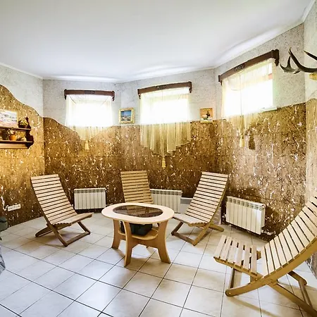Kazka Lisu Guest house Skhidnytsia