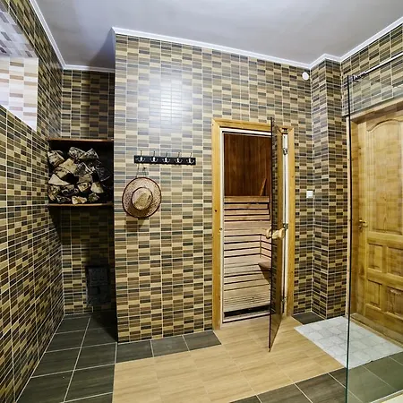 Casa de hóspedes Kazka Lisu 3*