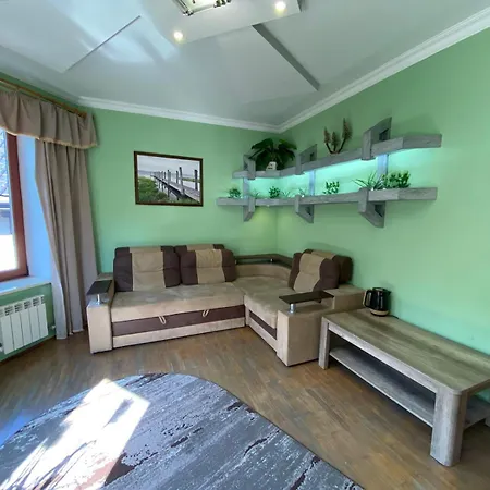 Kazka Lisu Pensión 3*