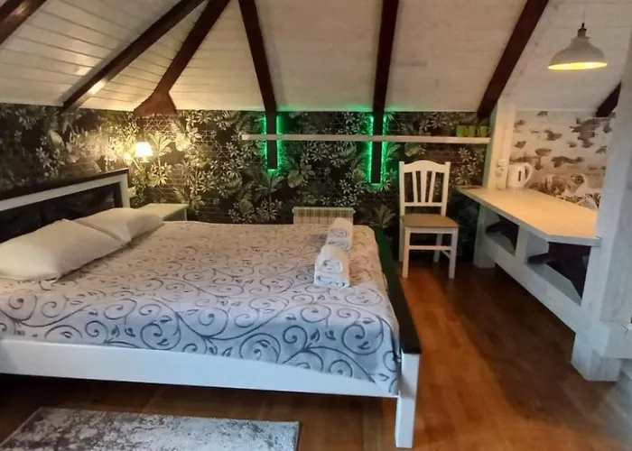 Kazka Lisu Penzion Skhidnytsia