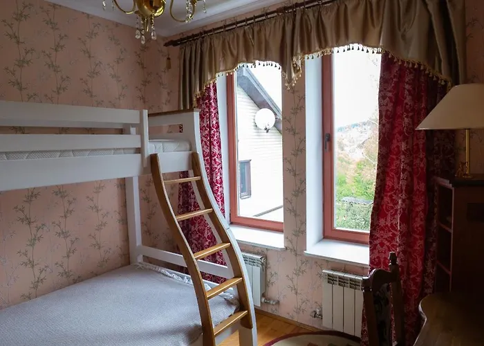Kazka Lisu Penzion Skhidnytsia